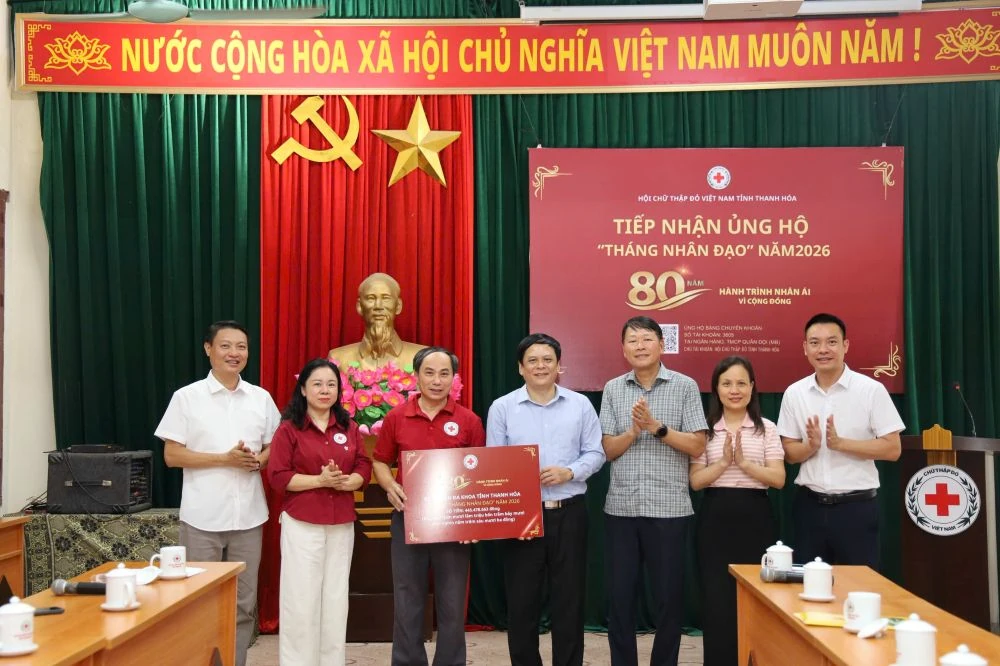 Các cơ quan, đơn vị ủng hộ hơn 718 triệu đồng trong Tháng Nhân đạo