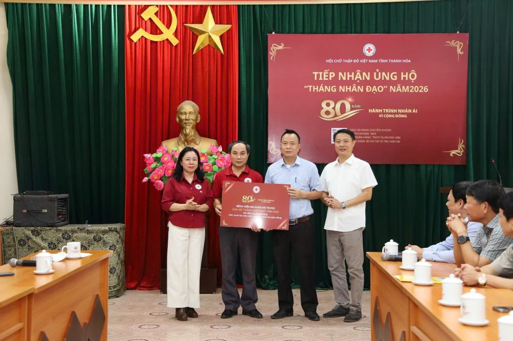 Các cơ quan, đơn vị ủng hộ hơn 718 triệu đồng trong Tháng Nhân đạo