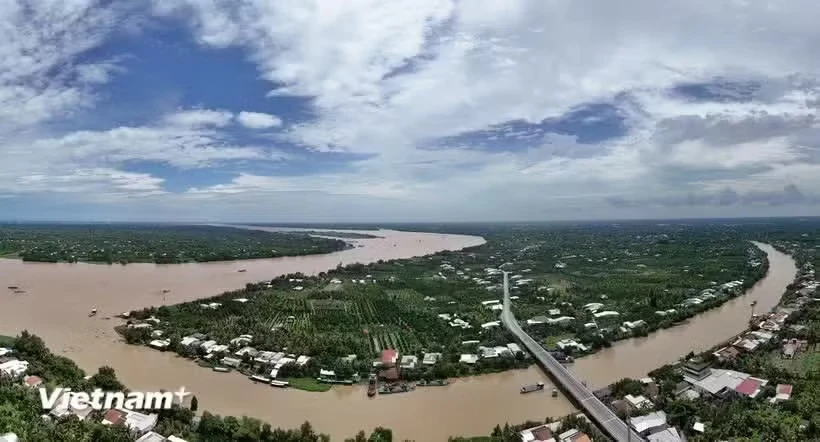 Cả nước phát hiện hơn 12.000 vụ vi phạm hành lang bảo vệ đê điều, bãi sông