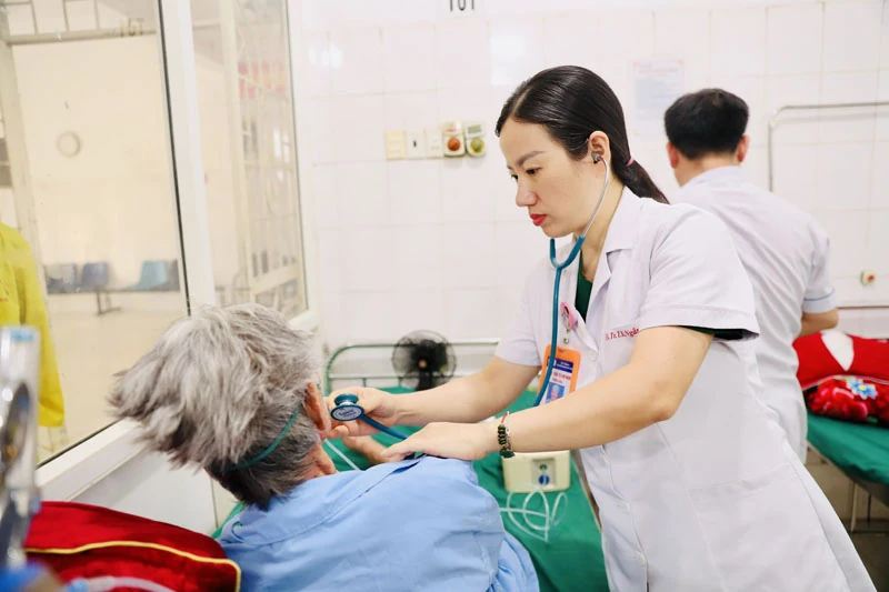 Chung tay vì một thế hệ không khói thuốc