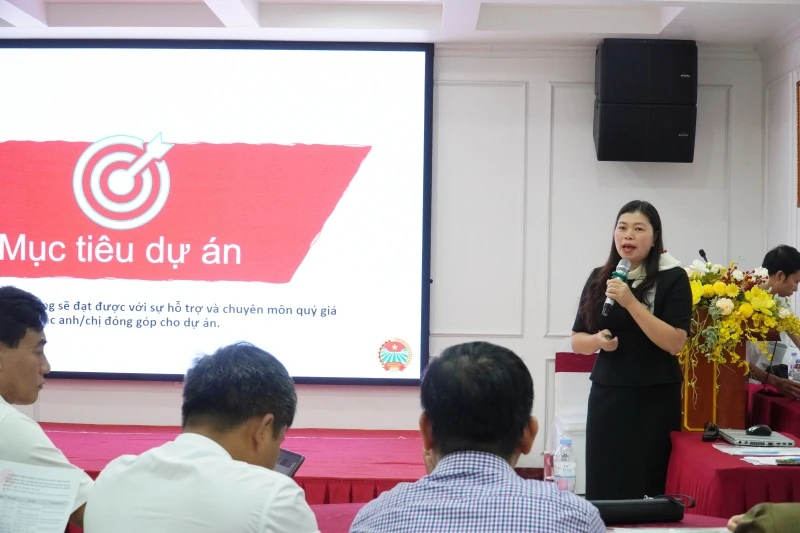 Tập huấn giảng viên nguồn canh tác lúa thân thiện với môi trường