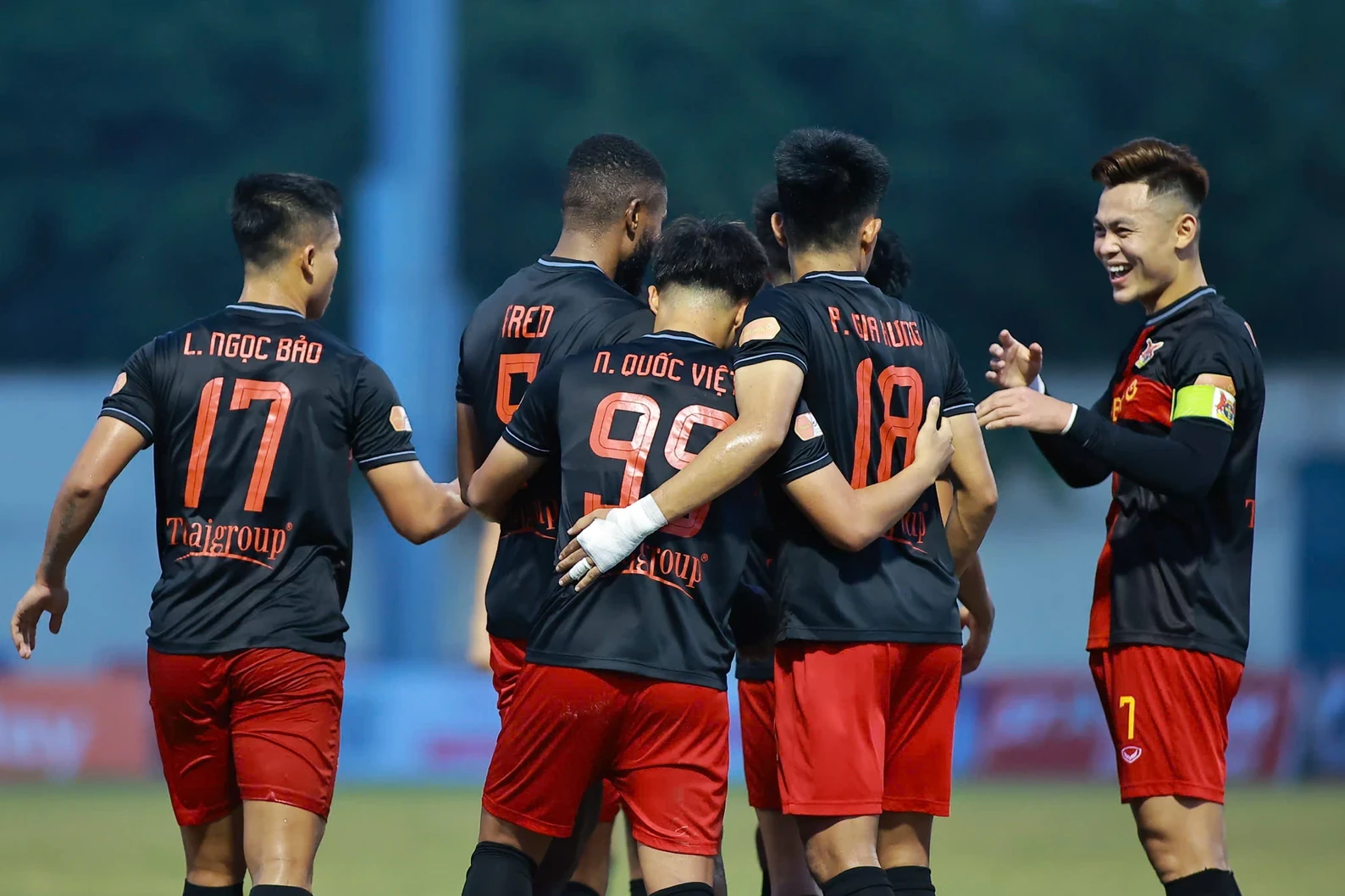 Đông Á Thanh Hóa chính thức trụ hạng sau vòng 25 V.League 2025/26
