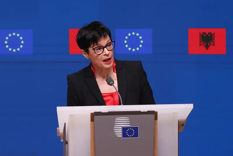 Kiev khẳng định mục tiêu trở thành thành viên đầy đủ của EU