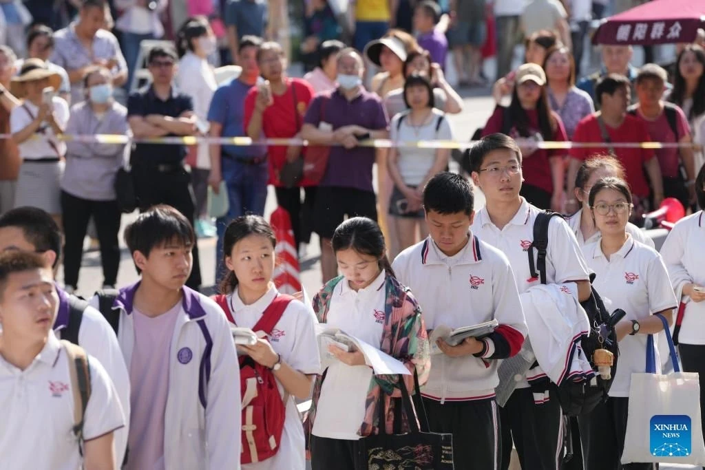 Gần 13 triệu học sinh Trung Quốc bước vào kỳ thi đại học 2026 dưới sự giám sát của AI