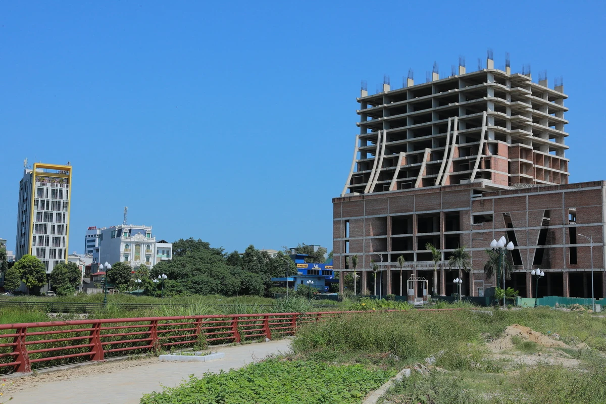 Bí thư Tỉnh ủy Lê Đức Thái: Tháo gỡ điểm nghẽn, xử lý dứt điểm các dự án tồn đọng, kéo dài