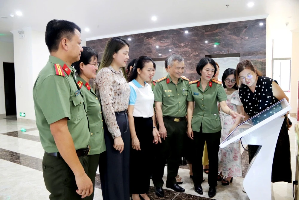 Ra mắt Kiosk giới thiệu văn hóa, du lịch, sản phẩm OCOP xứ Thanh