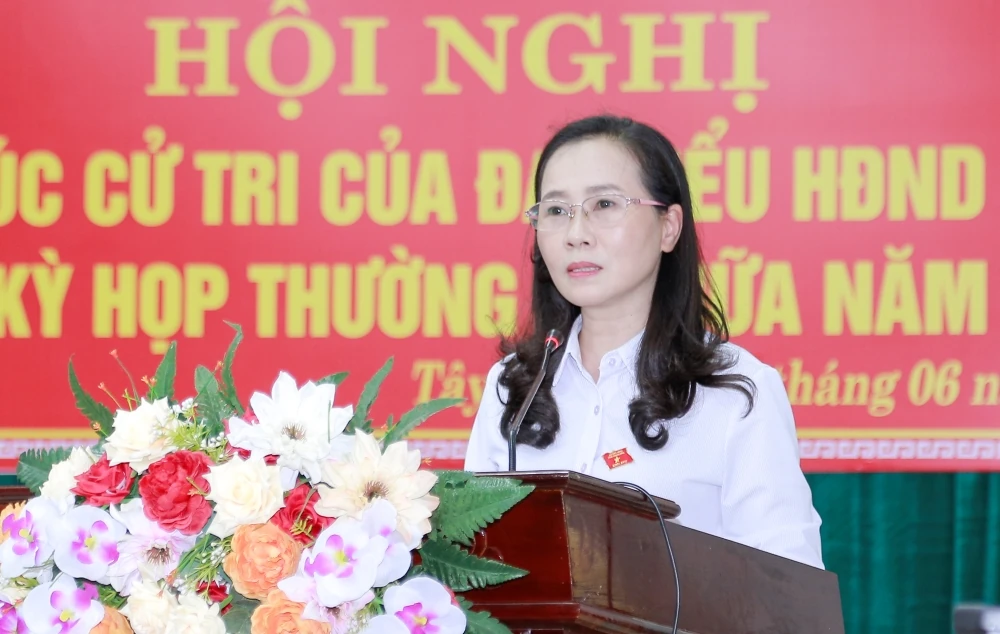Đại biểu HĐND tỉnh tiếp xúc cử tri các xã Vĩnh Lộc, Tây Đô