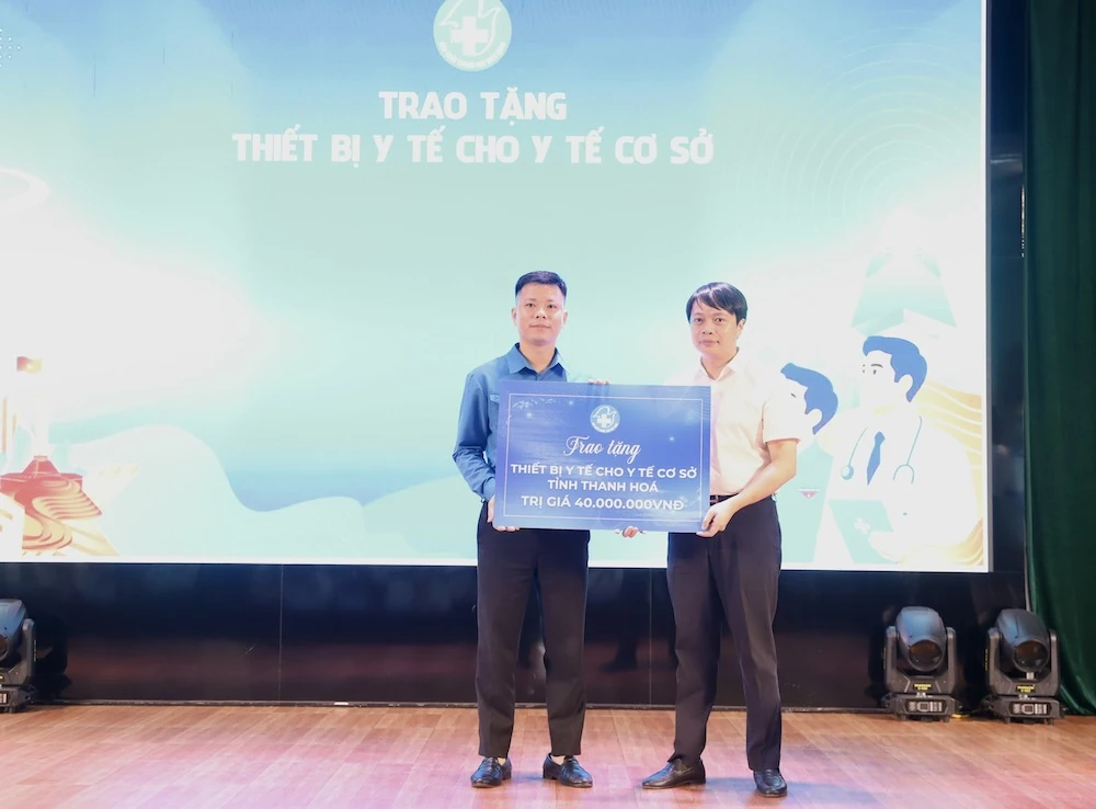 Hơn 1.000 người dân Thanh Hóa được khám sàng lọc