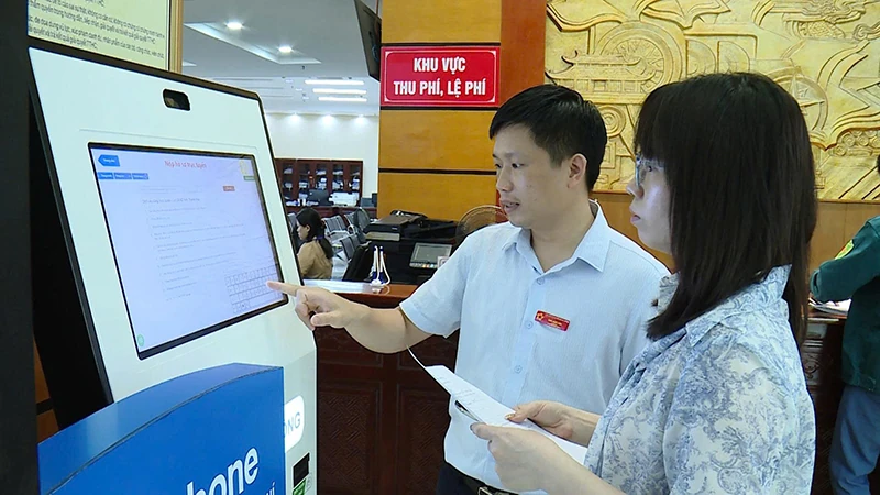 Kinh tế tư nhân - động lực trung tâm để bứt phá trong kỷ nguyên mới (Bài 2): Cải cách hành chính tạo “đòn bẩy” để kinh tế tư nhân bứt phá
