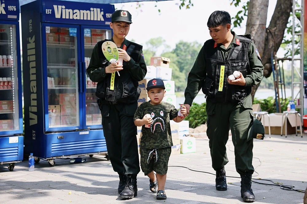 Vinamilk hỗ trợ 40.000 sản phẩm dinh dưỡng cho chương trình “Tổ quốc bình yên”
