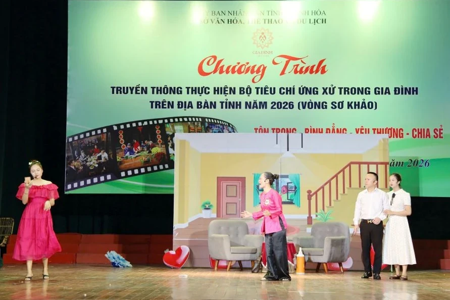 6 đội thi truyền thông thực hiện Bộ tiêu chí ứng xử trong gia đình
