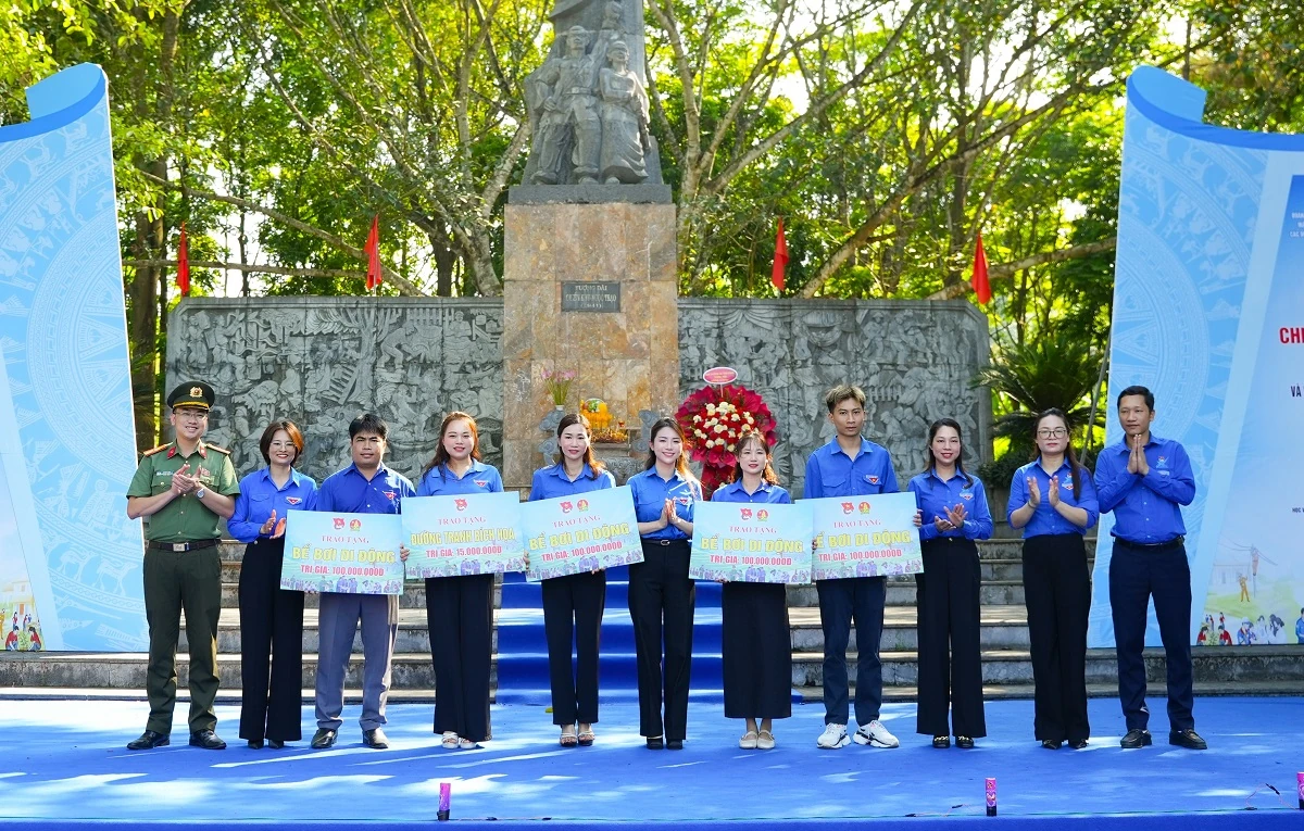 Ra quân Chiến dịch thanh niên tình nguyện hè 2026