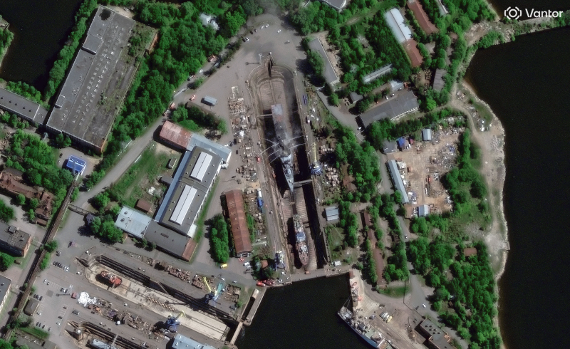 Tấn công St. Petersburg, Ukraine thách thức nghiêm trọng “các lằn ranh đỏ” của Nga