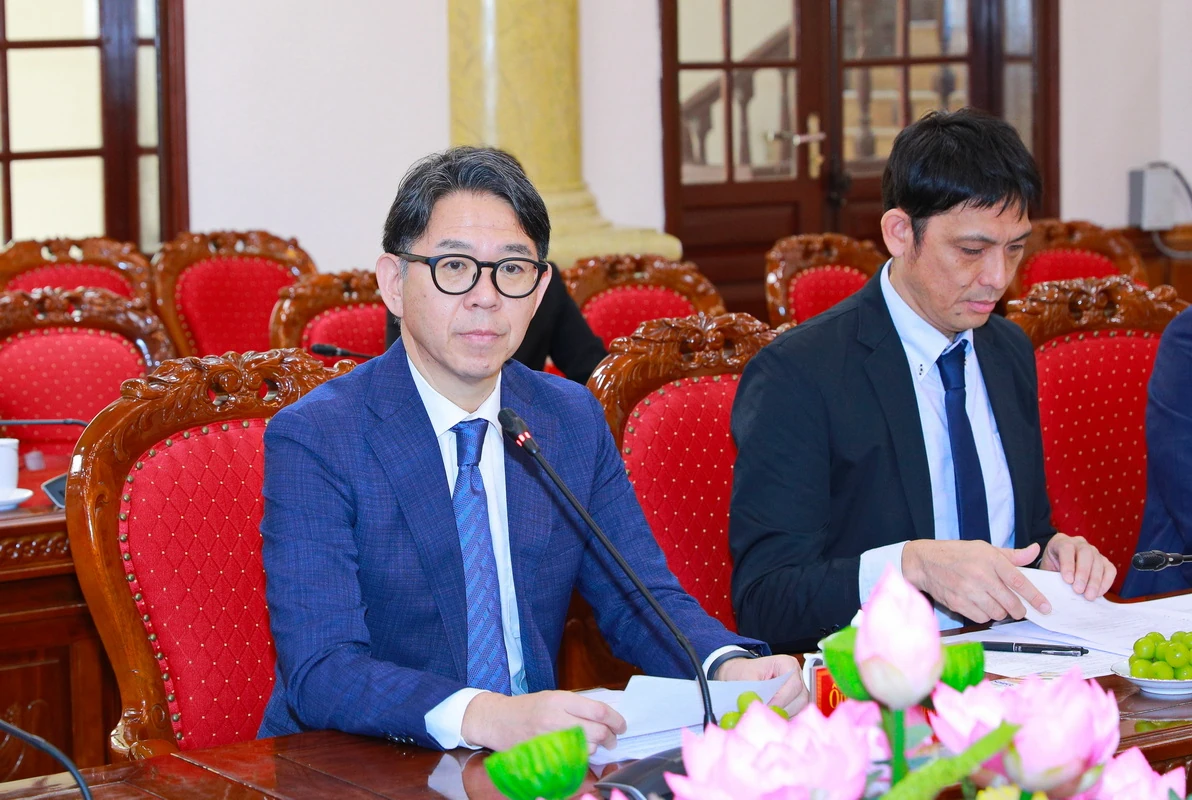 Bí thư Tỉnh ủy Lê Đức Thái tiếp và làm việc với lãnh đạo Công ty TNHH AeonMall Việt Nam