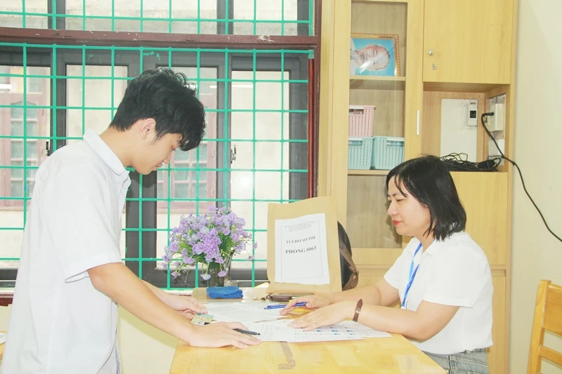 98,39% thí sinh Thanh Hóa đến làm thủ tục đăng ký dự thi tốt nghiệp THPT năm 2026