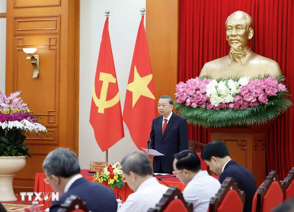 Tổng Bí thư, Chủ tịch nước Tô Lâm: Tập trung nghiên cứu những vấn đề lý luận mới và cấp bách