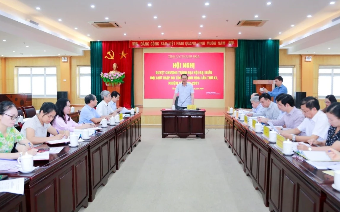 Duyệt chương trình Đại hội đại biểu Hội Chữ thập đỏ tỉnh Thanh Hóa lần thứ XI
