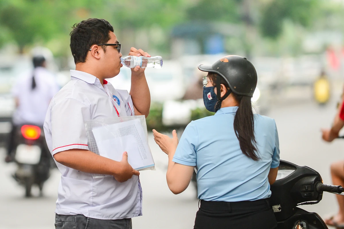 Thí sinh Thanh Hóa hào hứng bước vào kỳ thi tốt nghiệp THPT năm 2026