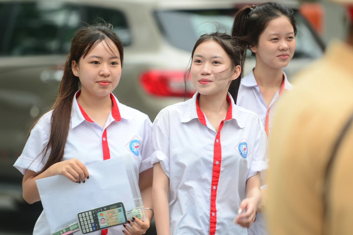 Thí sinh Thanh Hóa hào hứng bước vào kỳ thi tốt nghiệp THPT năm 2026