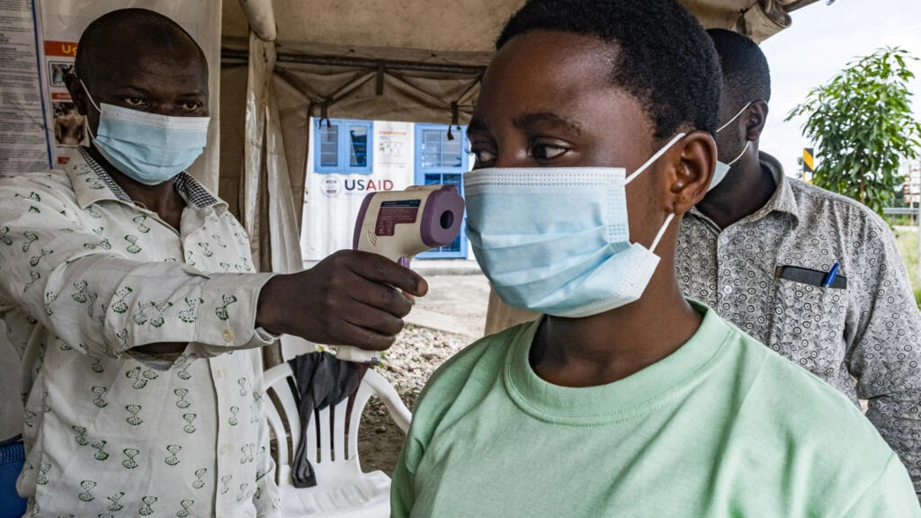 Dịch Ebola lan rộng sang khu vực y tế mới ở Congo, ghi nhận thêm 37 ca mắc, 12 ca tử vong