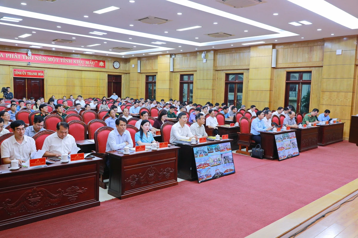 Hơn 40 nghìn đại biểu tham gia hội nghị quán triệt các nghị quyết, chỉ thị của Trung ương và của tỉnh