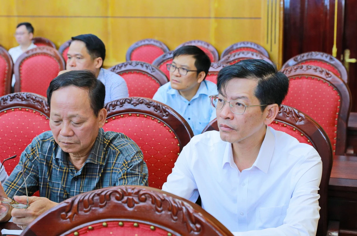 Hơn 40 nghìn đại biểu tham gia hội nghị quán triệt các nghị quyết, chỉ thị của Trung ương và của tỉnh