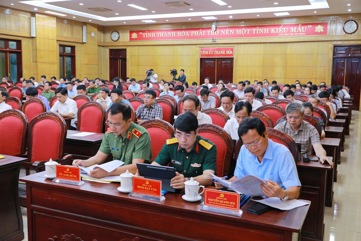 Hơn 40 nghìn đại biểu tham gia hội nghị quán triệt các nghị quyết, chỉ thị của Trung ương và của tỉnh