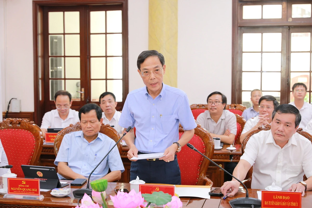 Thường trực Tỉnh ủy gặp mặt các cơ quan báo chí nhân kỷ niệm 101 năm Ngày Báo chí Cách mạng Việt Nam
