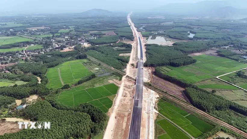 ​Thu phí tối đa 1.300 đồng/km trên 13 tuyến cao tốc Bắc-Nam