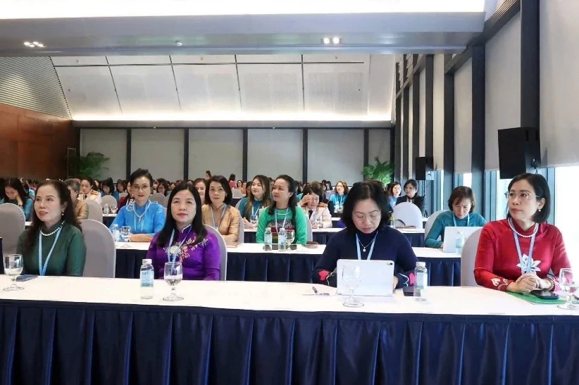 Đoàn đại biểu phụ nữ Thanh Hóa tham gia nhiều hoạt động tại Đại hội đại biểu Phụ nữ toàn quốc lần thứ XIV