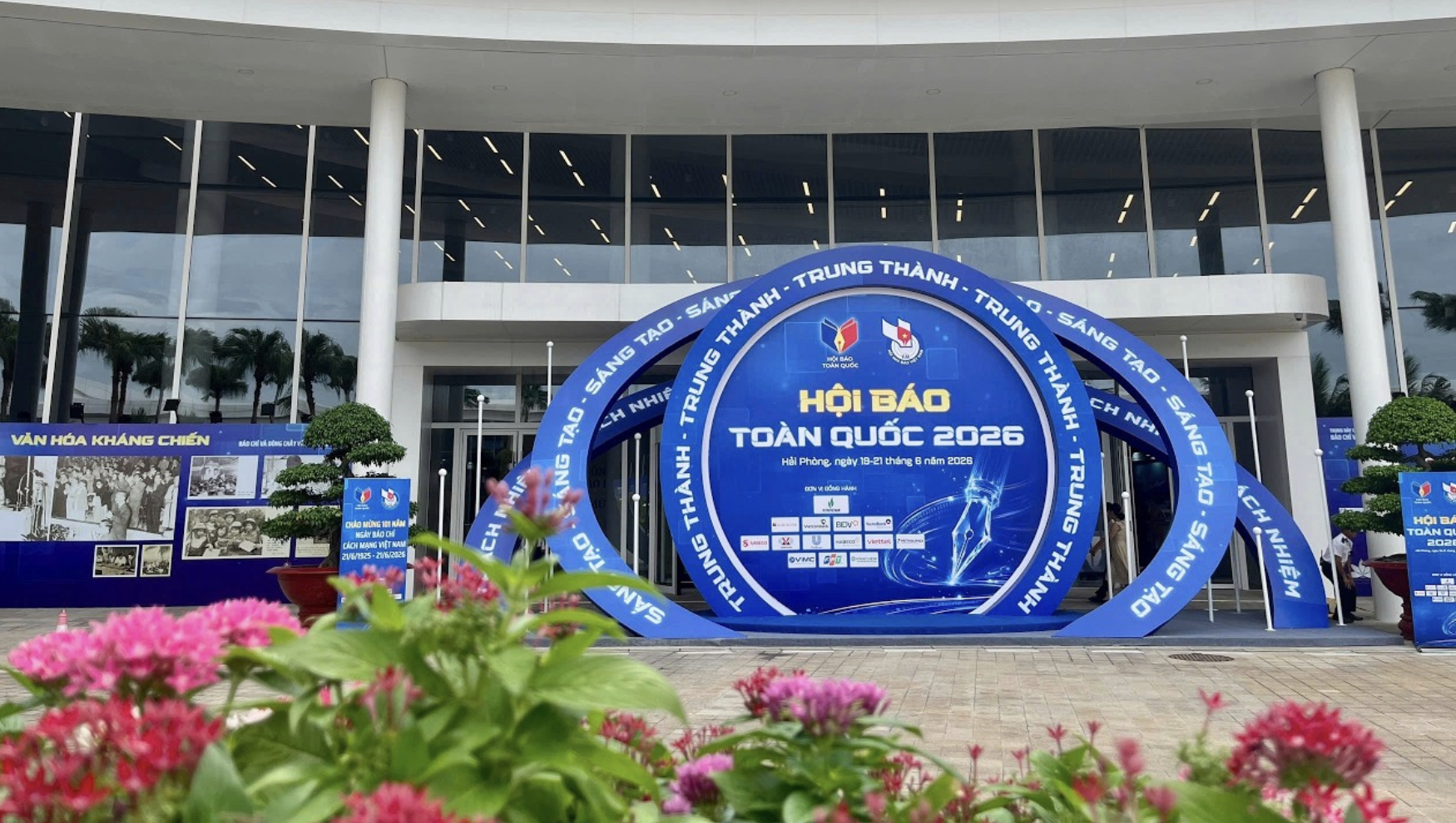 [TRỰC TIẾP] Lễ trao Giải Báo chí Quốc gia lần thứ XX: Tâm sáng để phụng sự - Giữ lửa để tiên phong