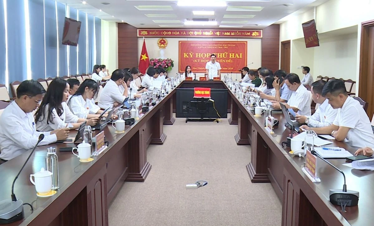 Thông qua phương án sắp xếp, sáp nhập các tổ dân phố trên địa bàn phường Hạc Thành