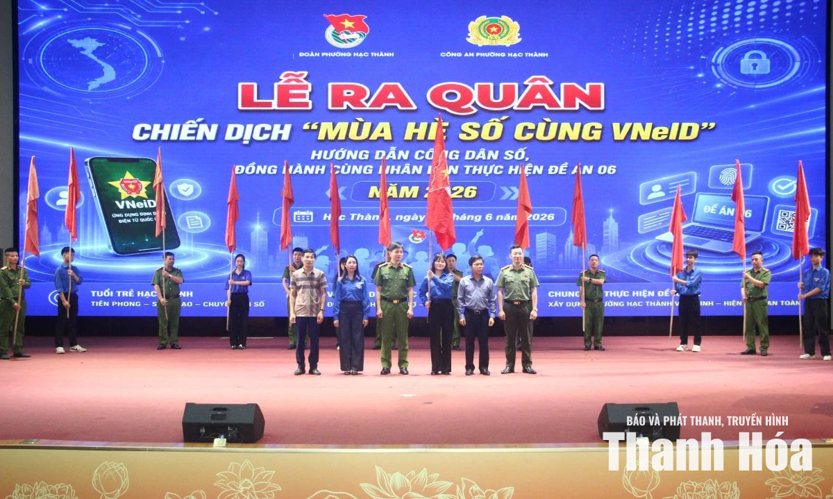 Ra quân chiến dịch “Mùa hè số cùng VNeID”