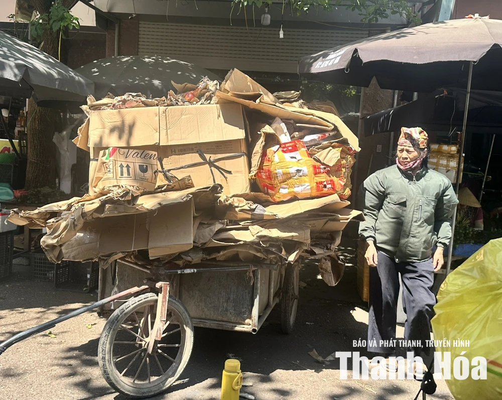 Muôn nẻo mưu sinh những ngày nắng nóng