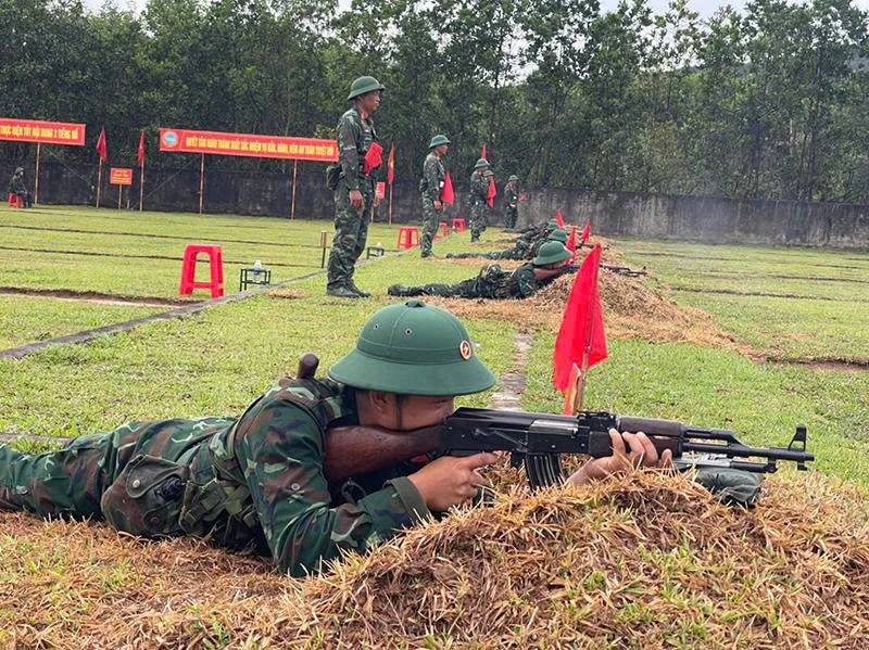 Sư đoàn 341 huấn luyện giỏi, đoàn kết tốt, kỷ luật nghiêm, an toàn tuyệt đối