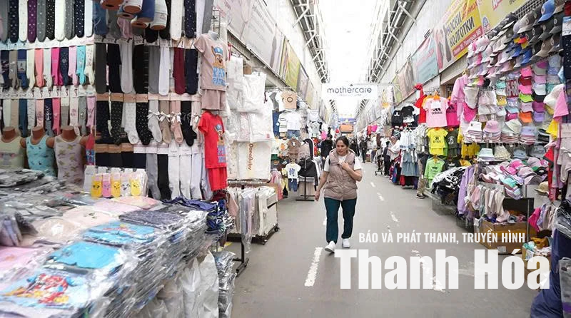 Người Thanh Hóa ở xứ sở Bạch Dương (Bài 3): Khi người Việt... “đi chợ”