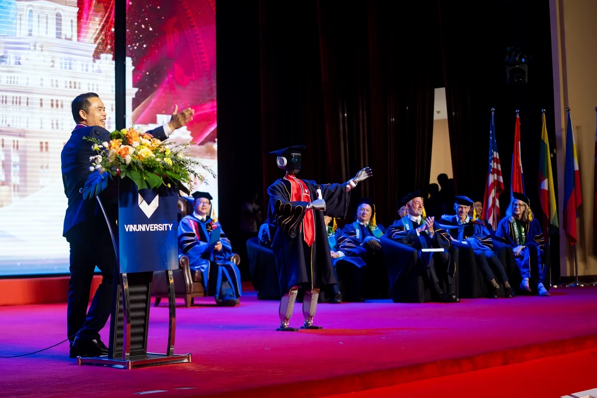 Lễ tốt nghiệp VinUni 2026: Bản phác thảo mô hình đại học của tương lai