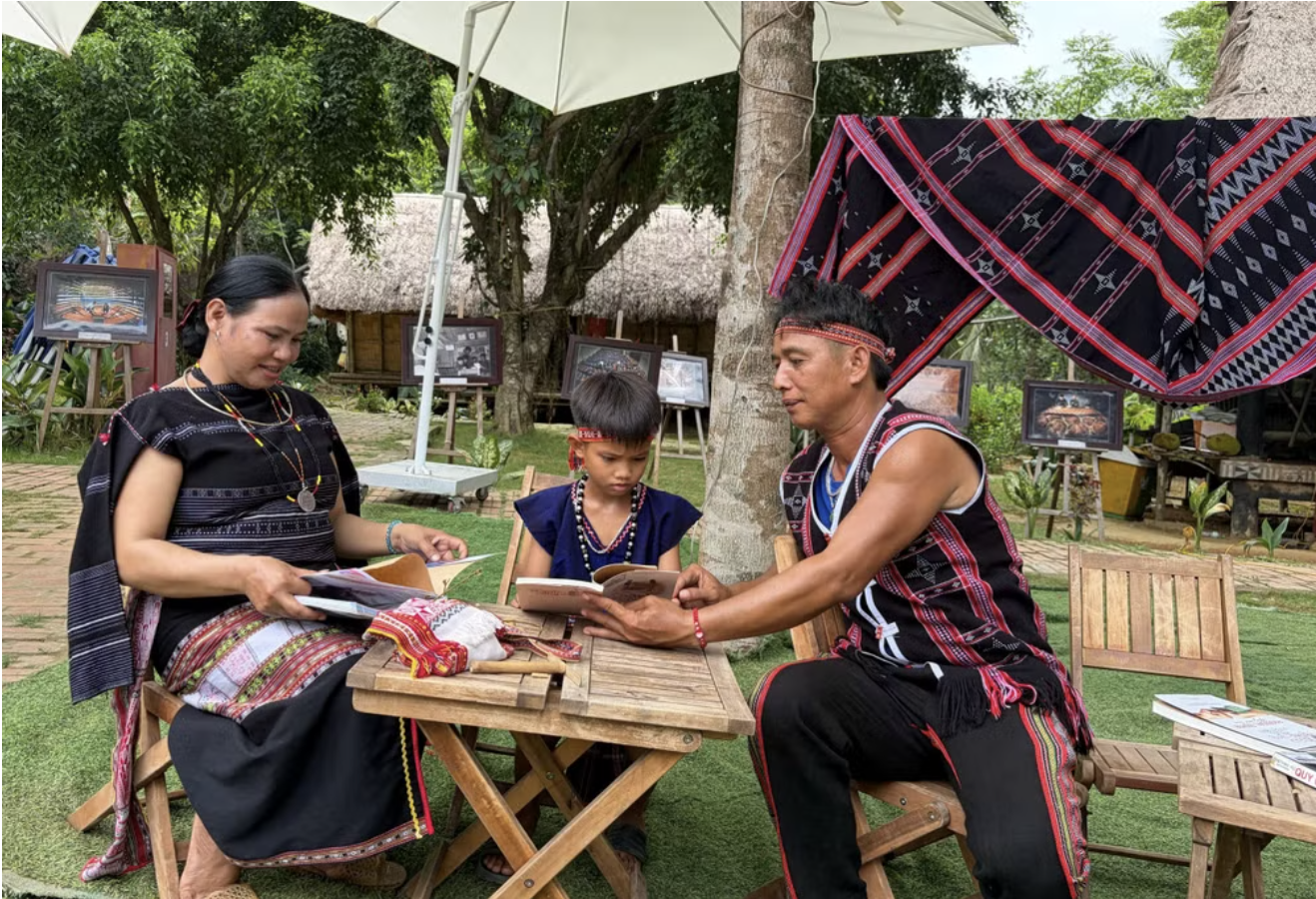 Ngày hội Gia đình Việt Nam: Tôn vinh và trao truyền những giá trị truyền thống