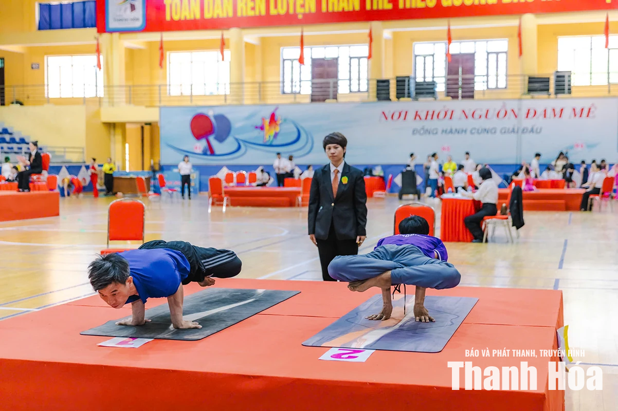Liên đoàn Yoga Thanh Hóa xếp thứ Ba tại Giải vô địch các CLB Yoga quốc gia