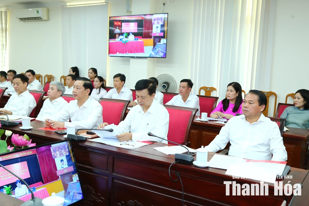 Xây dựng đội ngũ cán bộ ngành tổ chức xây dựng Đảng đáp ứng yêu cầu nhiệm vụ trong giai đoạn phát triển mới