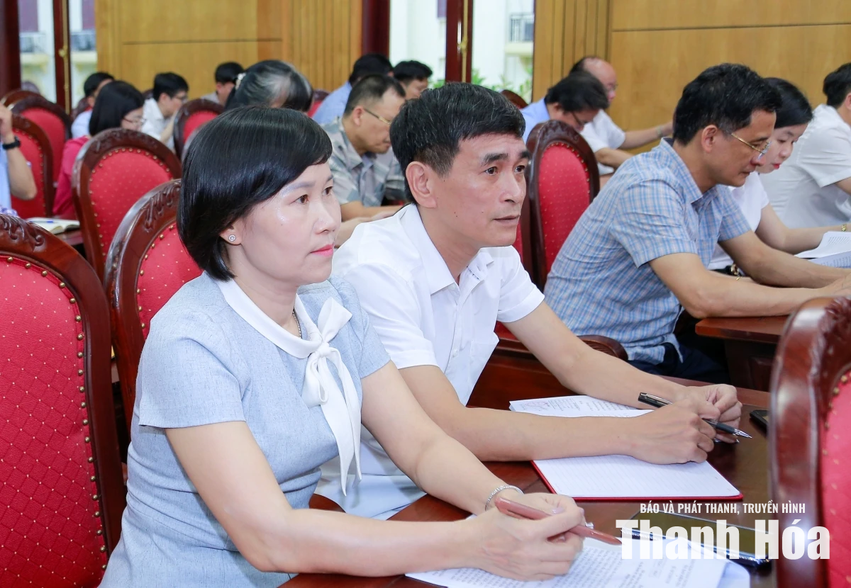 Thực hiện công tác kiểm tra, giám sát theo hướng chủ động, hiệu quả, gắn chặt với kiểm soát quyền lực