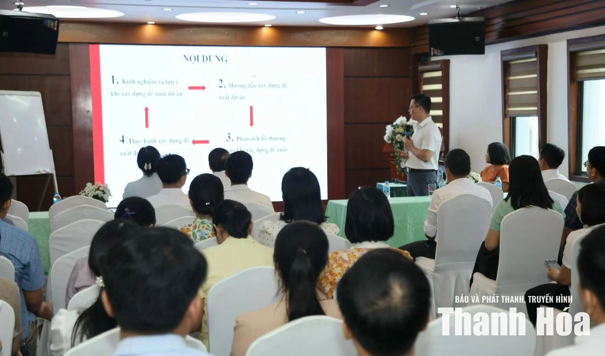 Trang bị kiến thức xây dựng đề xuất, văn kiện các khoản viện trợ không hoàn lại 