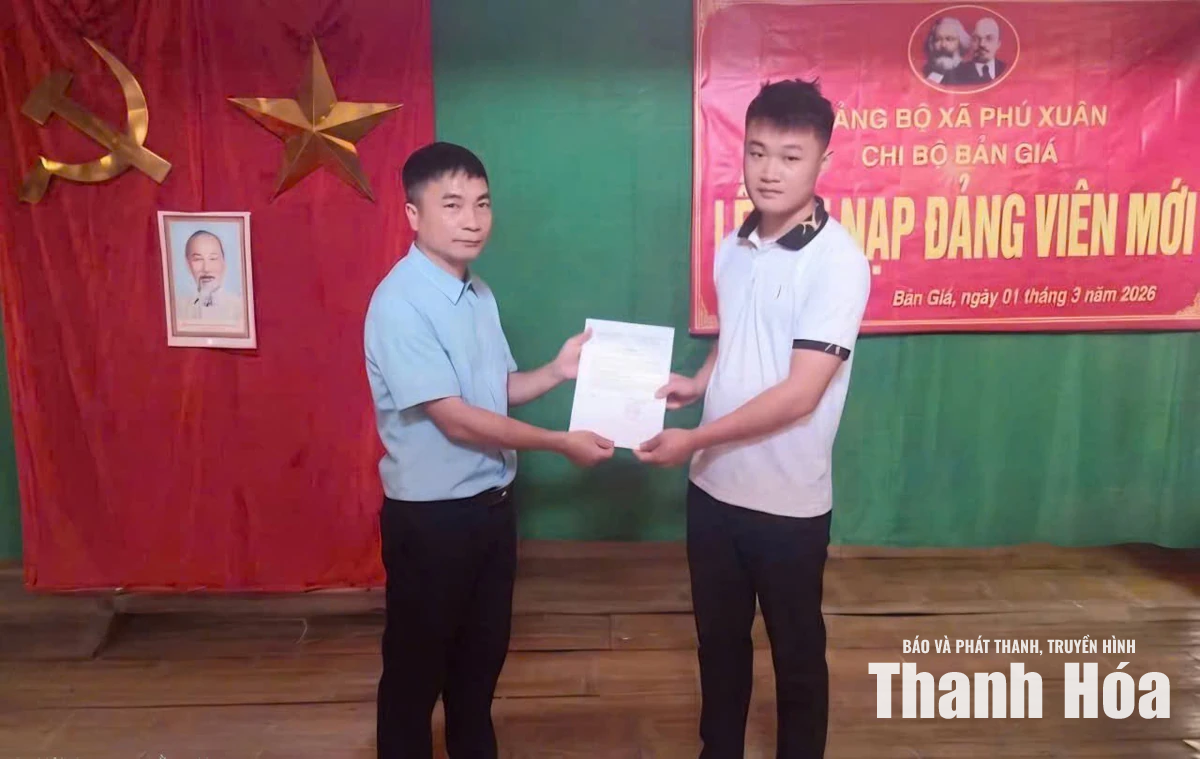 Dịch chuyển lao động trẻ - rào cản phát triển đảng viên ở miền núi