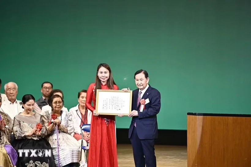 Người Việt được trao giải thưởng “Cộng đồng cho Công dân Toàn cầu” tại Nhật Bản