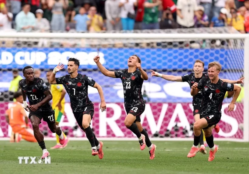 Đội tuyển Canada tạo nên cột mốc chưa từng có trong lịch sử World Cup