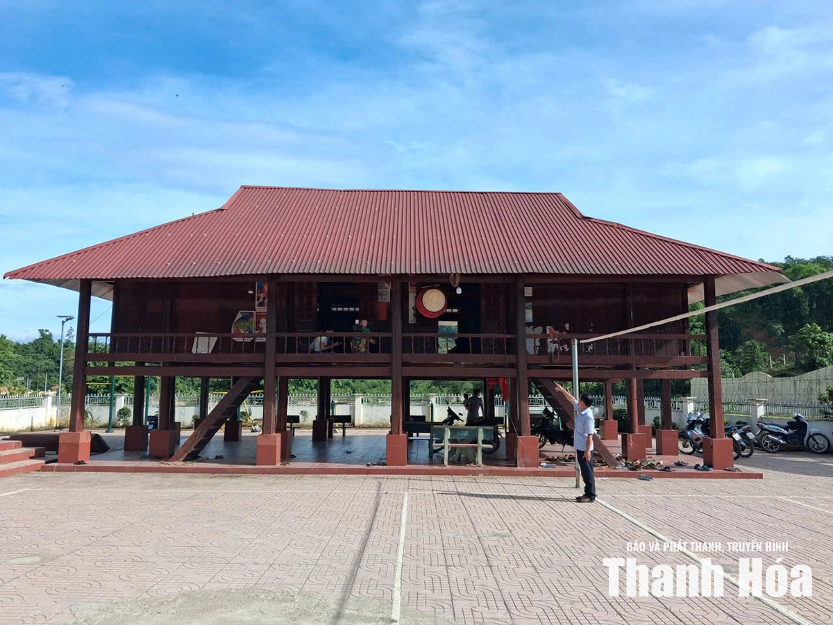 Đổi thay ở bản Làng