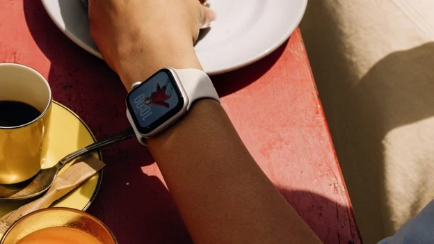 Apple Watch SE 3 hay Series 11: Khi nào nên chọn bản tiết kiệm, khi nào đáng nâng cấp?