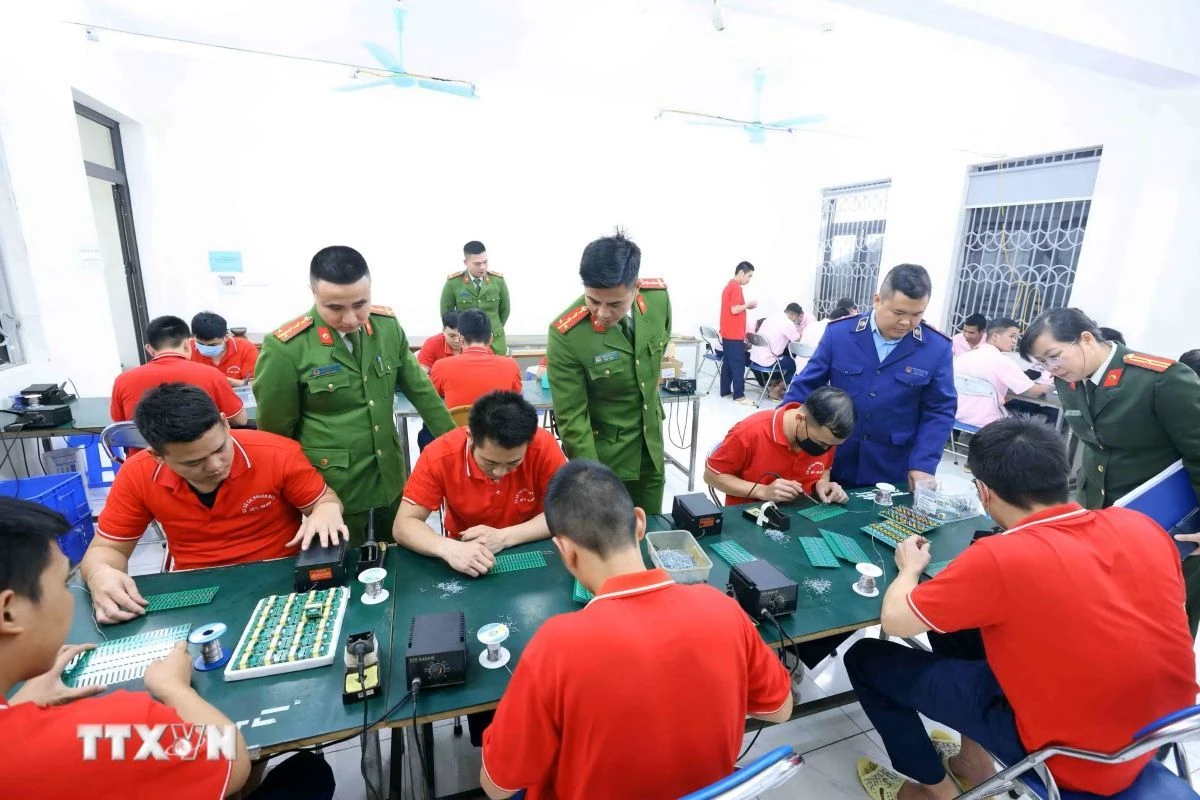 Tăng cường sự lãnh đạo của Đảng đối với công tác phòng, chống tội phạm
