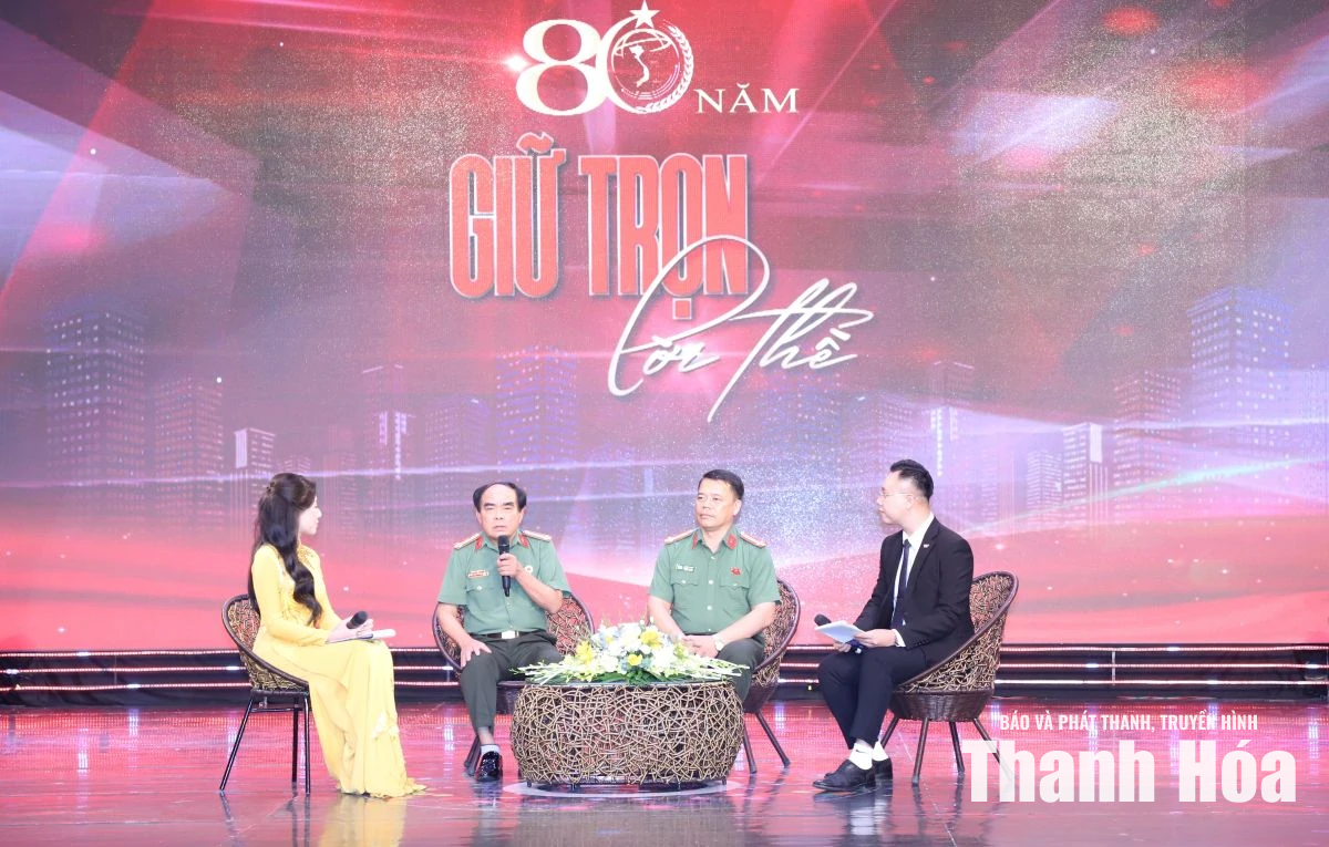 Xúc động Chương trình giao lưu “80 năm giữ trọn lời thề”