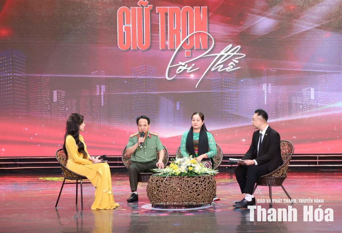 Xúc động Chương trình giao lưu “80 năm giữ trọn lời thề”